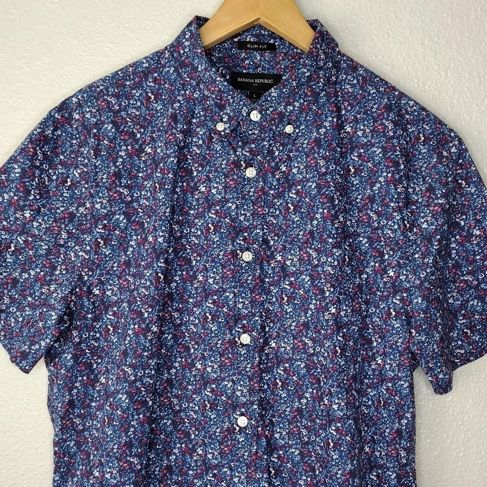 Banana Republic Slim Fit Short Sleeve Casual Button Down Shirt